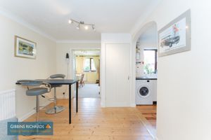 Breakfast Room- click for photo gallery